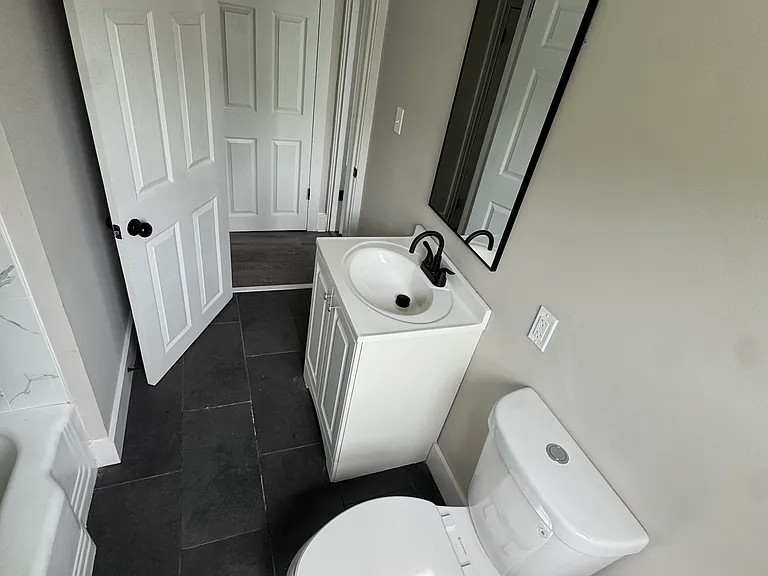 33 S Academy St — Photo 11