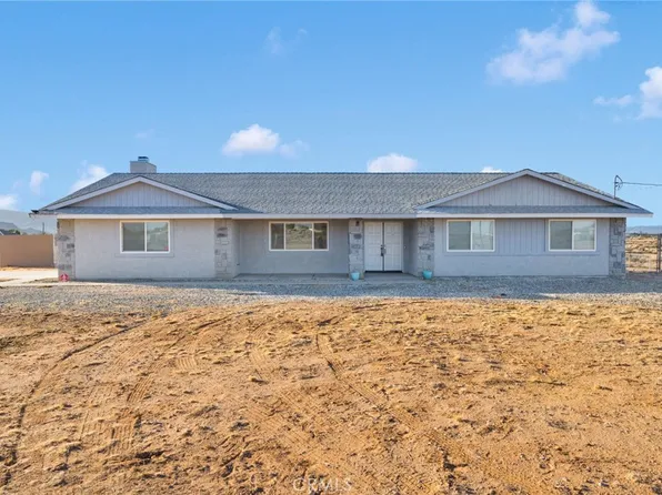 22337 Waalew Rd, Apple Valley, CA 92307