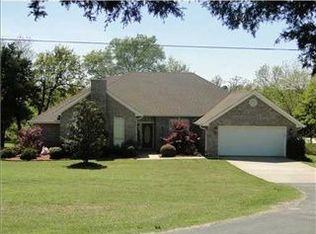 801 W Clarks Chapel Rd, Greenwood, AR 72936