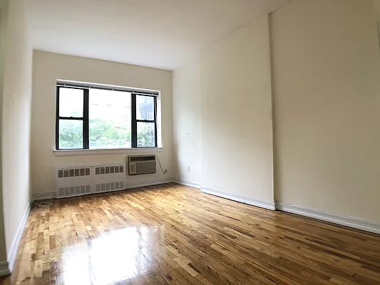 Rented by Corcoran | media 10