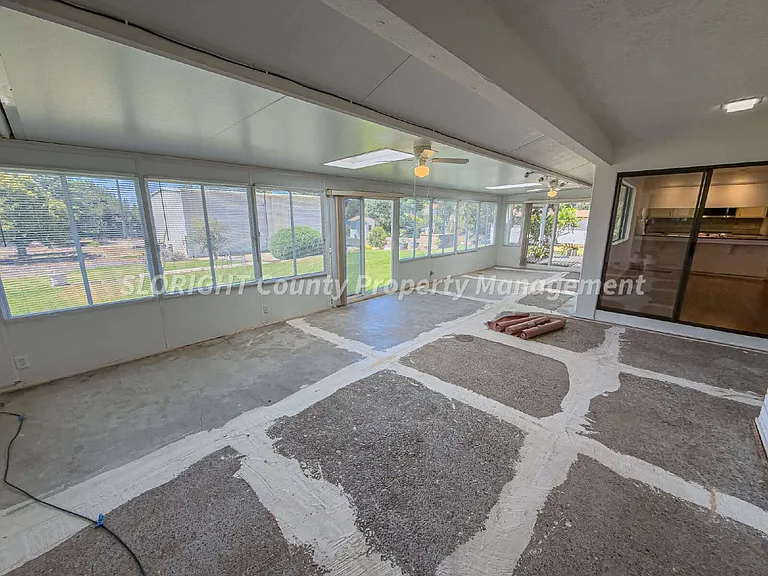 204 Ruby Ln — Photo 27