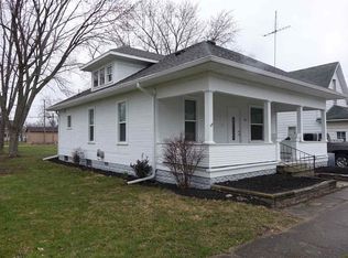 513 W 4th St, North Manchester, IN 46962