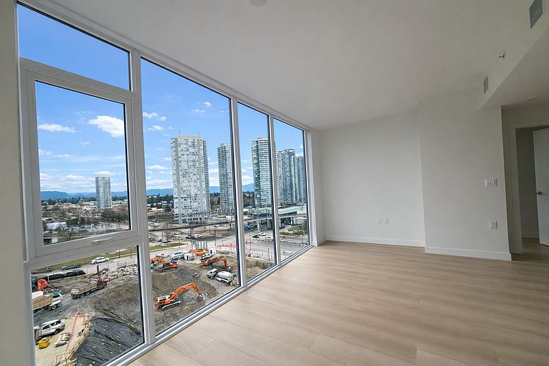 Surrey Apartment for rent - 2 Bedrooms — photo 6