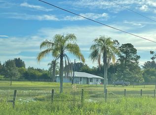 3261 South Rd, North Fort Myers, FL 33917