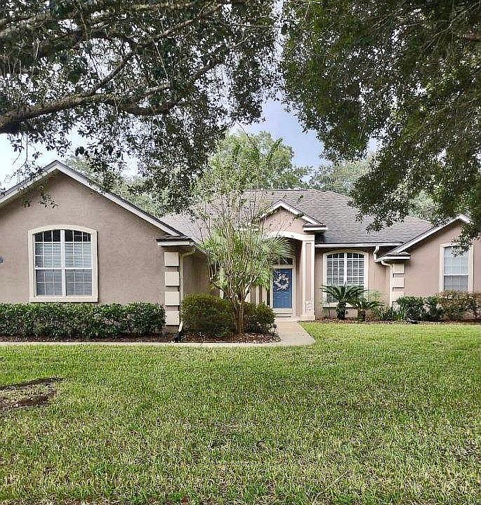1st image of 164 Ivy Lakes Dr