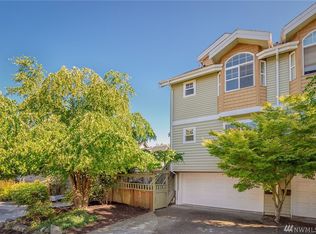 2117 W Ruffner St, Seattle, WA 98199