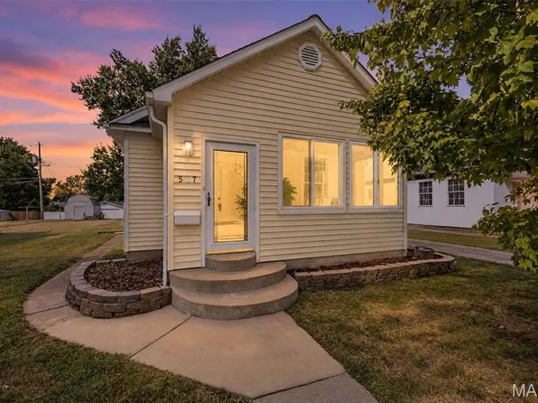 507 N Taylor Ave, Crystal City, MO 63019