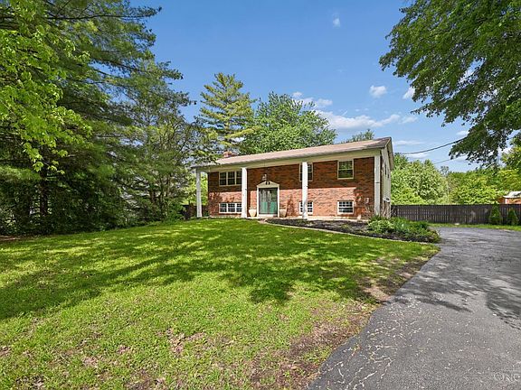 3rd image of 2782 Lair Rd