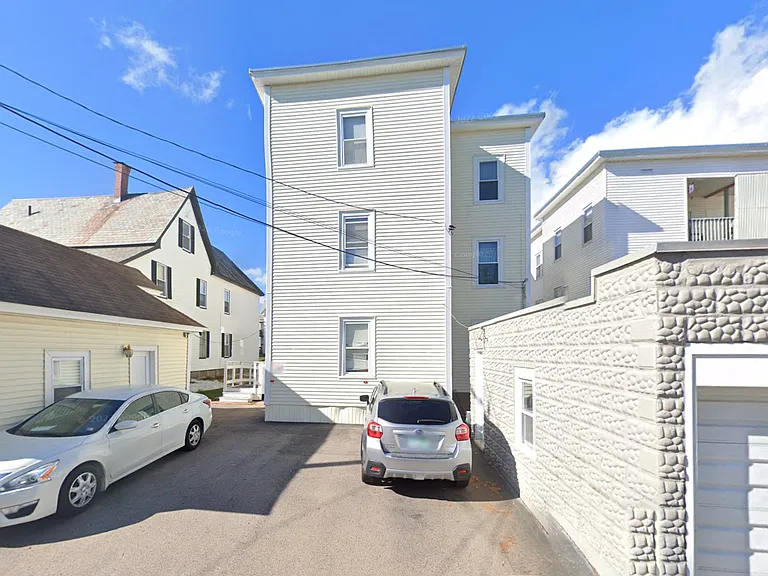 473 Cartier St #3 — Photo 15