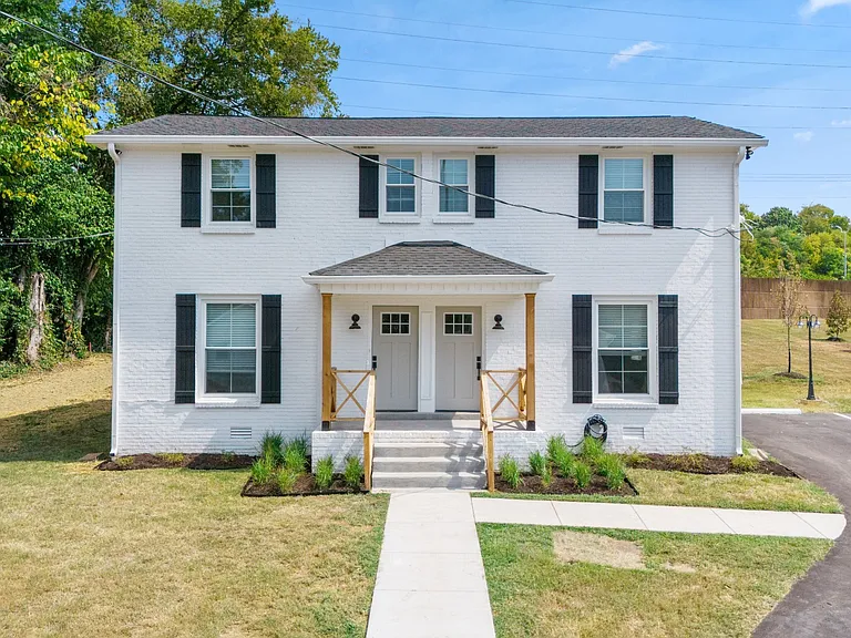 2130 Sharondale Dr #F — Photo 1