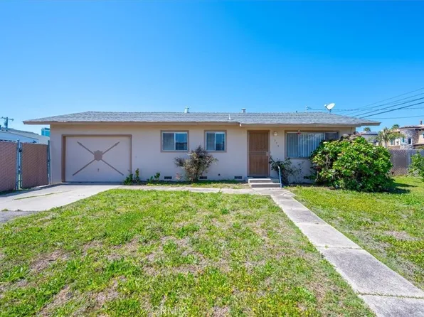 379 N 3rd St, Grover Beach, CA 93433