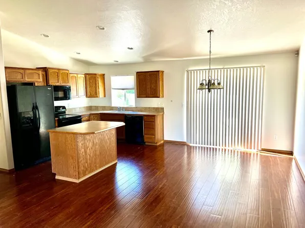 1675 Brittlebush Ln, Richland, WA 99352