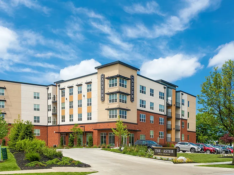 Aster Apartments — Photo 51