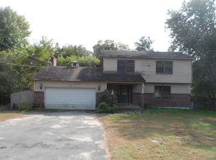 643 Salmon River Rd, Plattsburgh, NY 12901