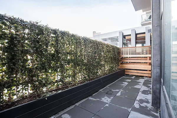 Rented by Nooklyn NYC LLC | media 30