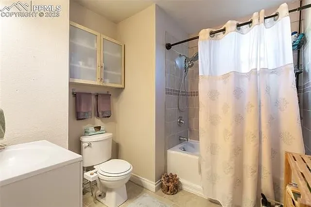3905 Red Cedar Dr — Photo 15