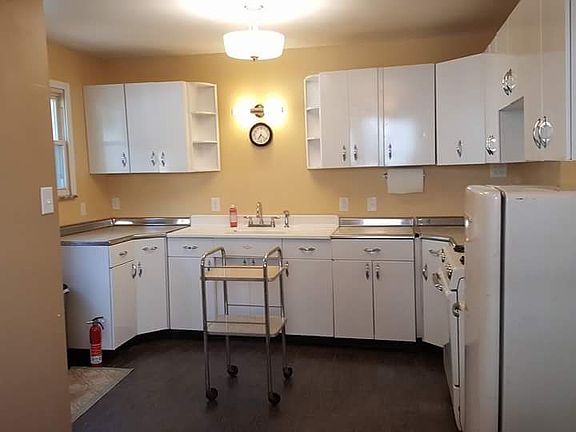Vintage Kitchen