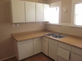 1607 E Broadway, Long Beach, CA 90802