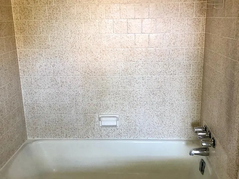 710 E Terrace Ave — Photo 17