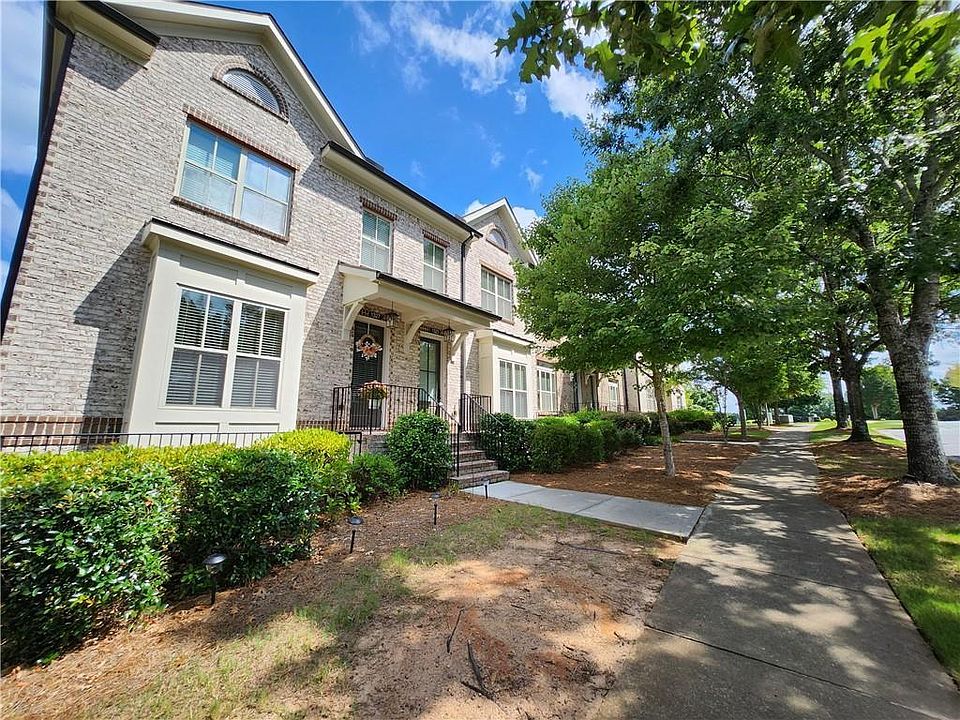 1st image of 1323 Faircrest Way