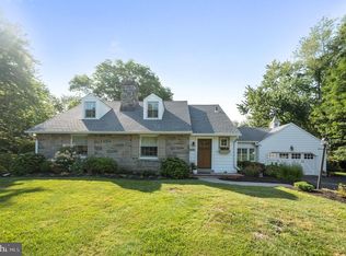 308 Highland Ln, Bryn Mawr, PA 19010