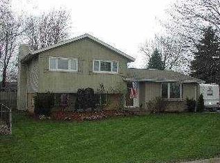 838 Quigley Rd, Holland, OH 43528