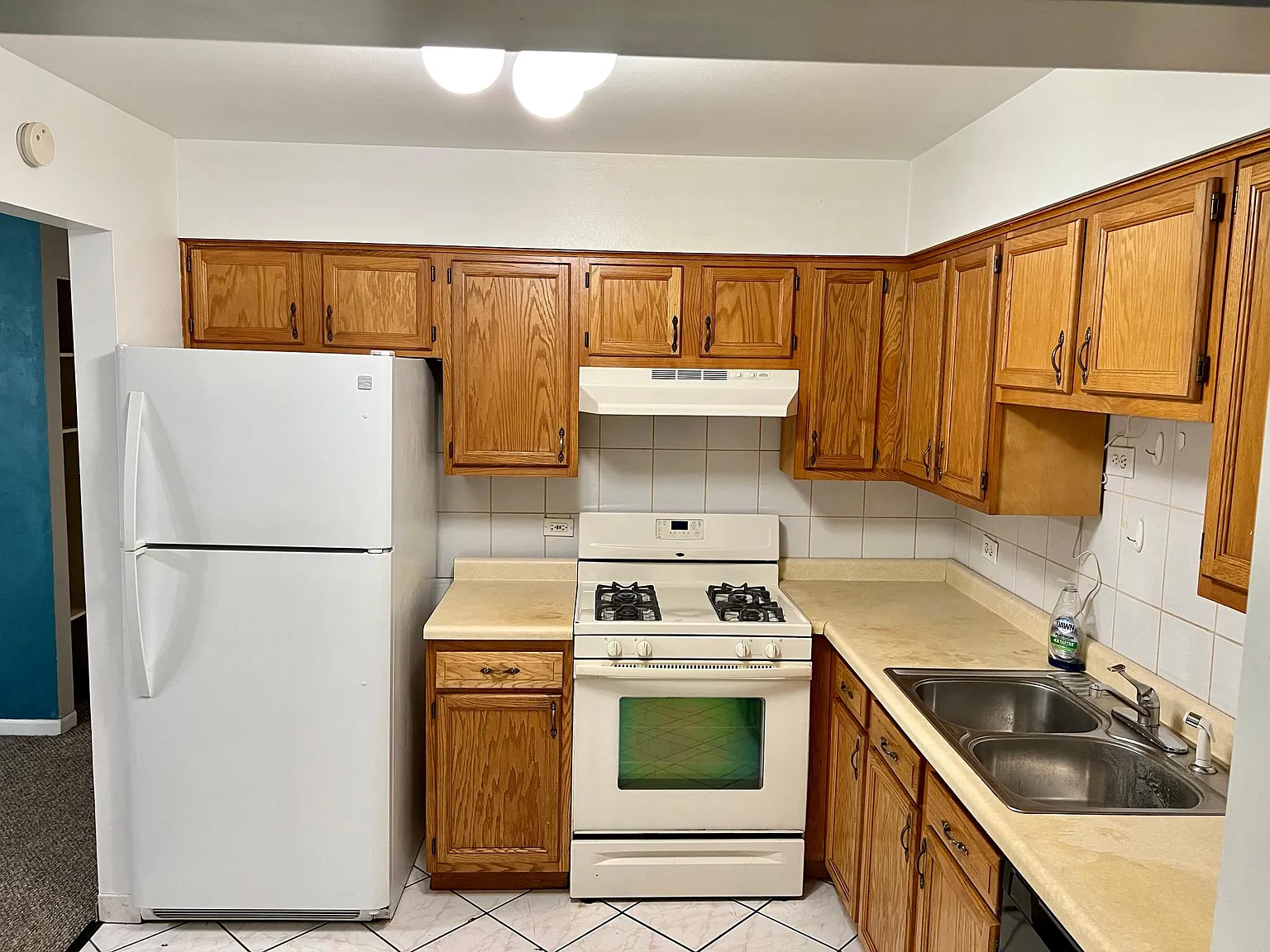 2 bed, $1,800 — Photo 1