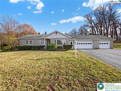 5202 Mill Rd, Emmaus, PA, 18049
