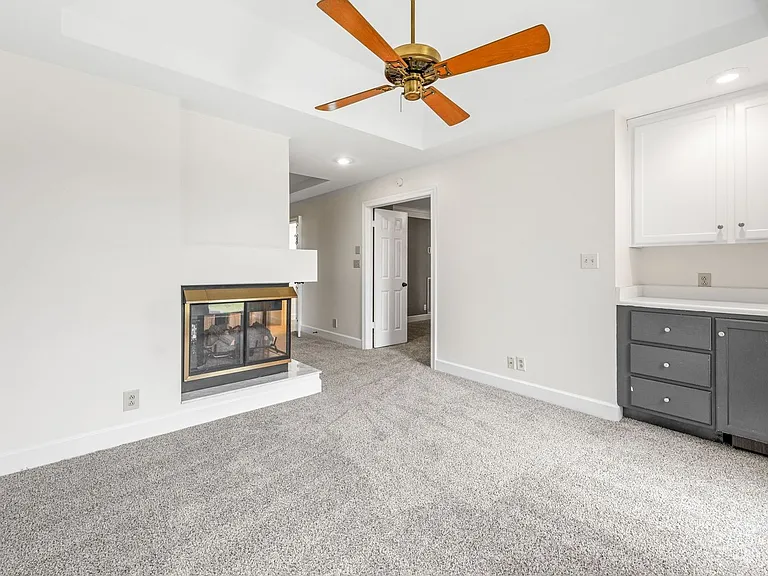 108 Rolling Meadow Dr — Photo 23