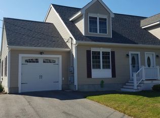 39 Mill St, Merrimac, MA 01860