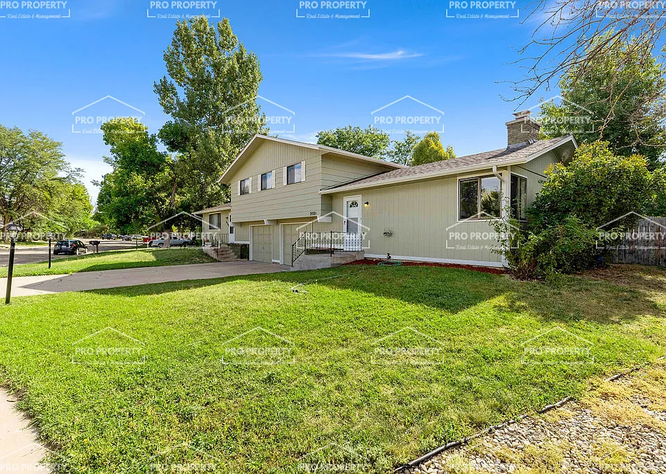 2526 Gilpin Ct