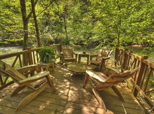 260 Clark Trl, Ellijay, GA 30540