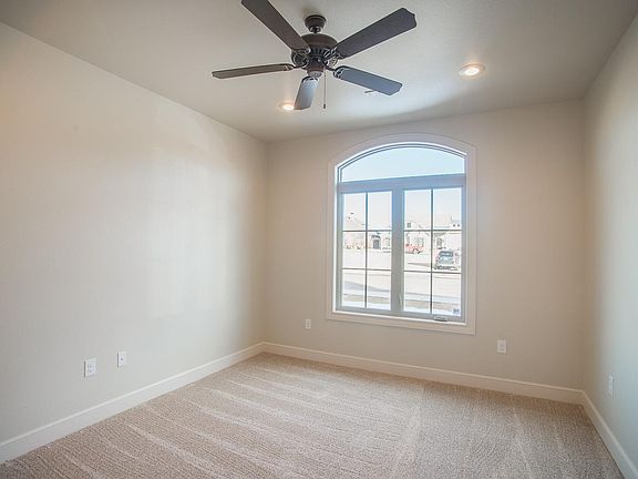 5th image of 3805 113th St