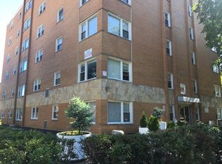 1100 Church St #202, Evanston, IL 60201