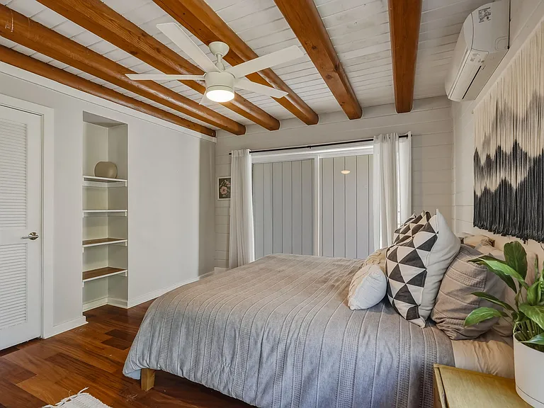 223 Mookua St — Photo 16