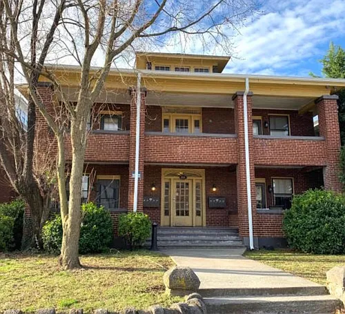 618 Day Ave SW Photo 1