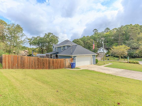 2nd image of 437 English Oaks Dr