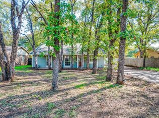 2321 Royce Dr, Arlington, TX 76016