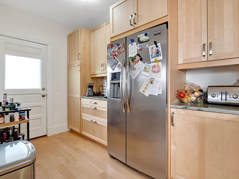 52 Waterhouse St #52 — Photo 10