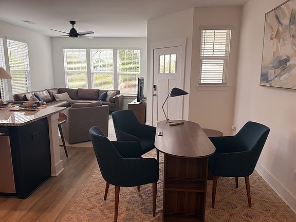 5th image of 515 Howard St #191