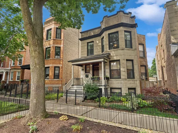(undisclosed Address), Chicago, IL 60613