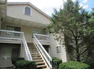 34 Tansy Ct, Bedminster, NJ 07921