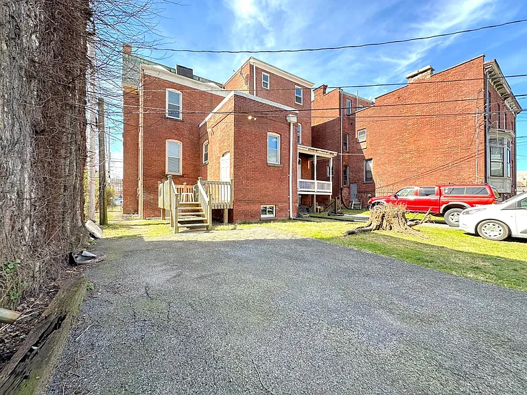 152 Grand St #1 — Photo 22