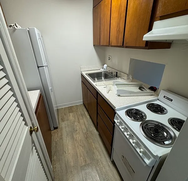 3201 Chamberlayne Ave — Photo 3