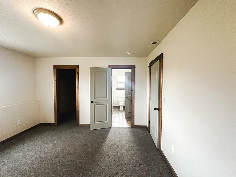 86 Tuke Ln #B — Photo 21