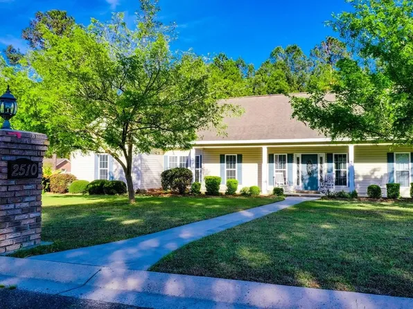 2510 Lejuene Rd, Waycross, GA 31501