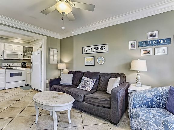 4th image of 1608 Jones Ave #8