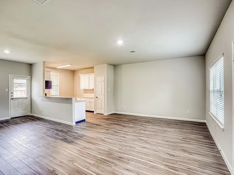 12254 Roy Mix Bohn Ln — Photo 17