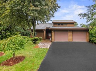 195 Jonathan Pl, Hermitage, PA