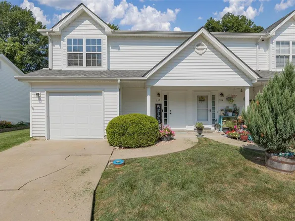 532 Pacific Estates Dr #52, Pacific, MO 63069
